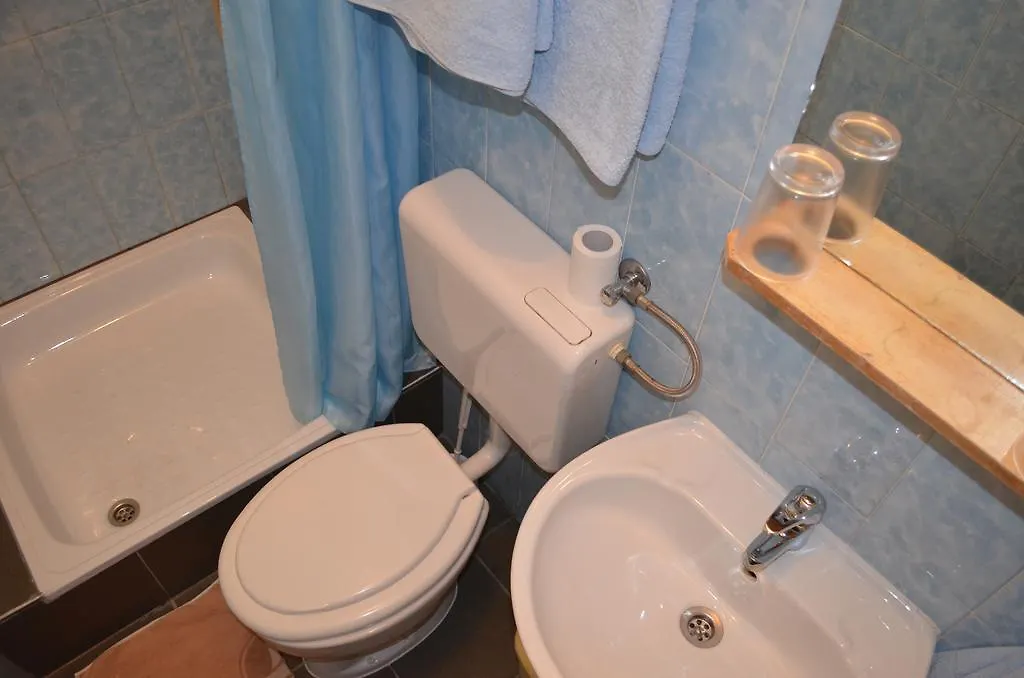 Apartments & Rooms Dordic Baska  Guest house