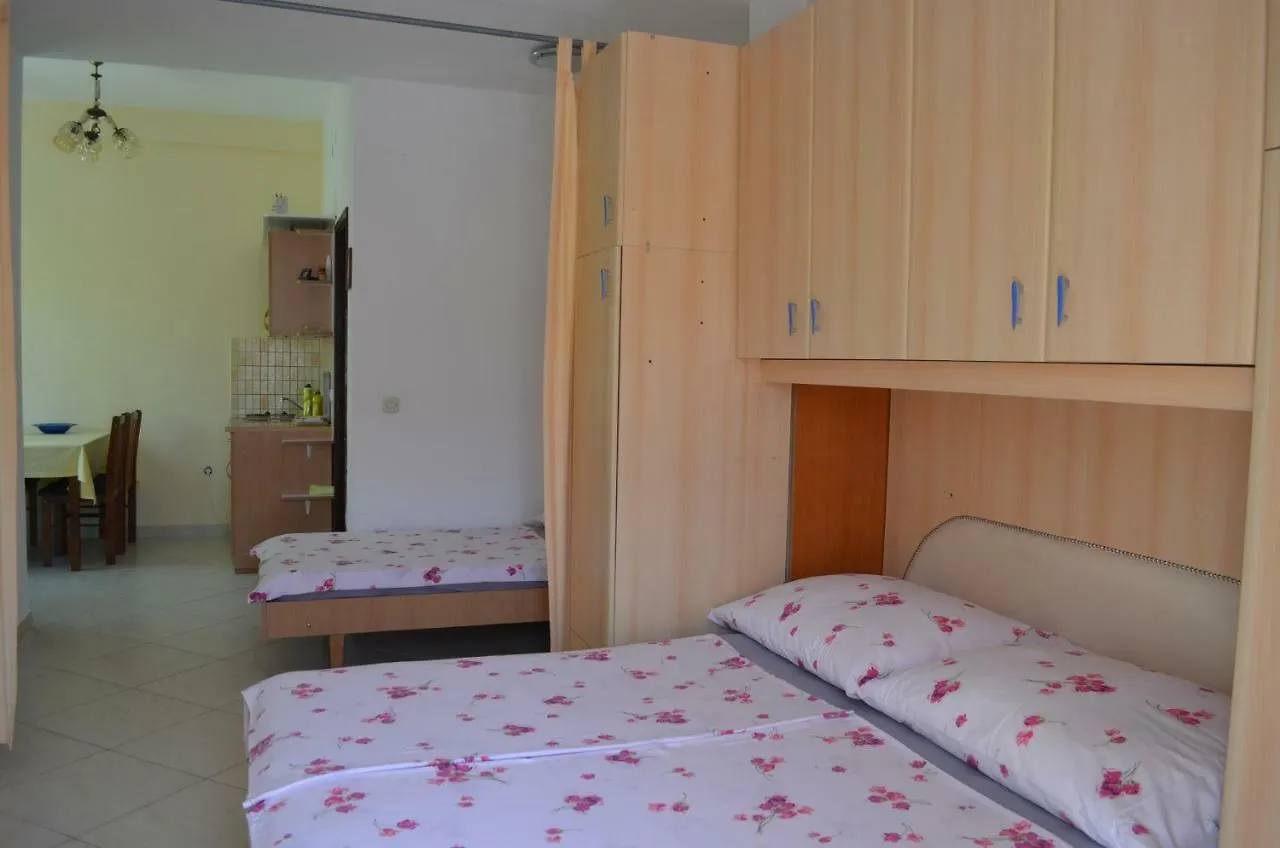 Apartments & Rooms Dordic Baška