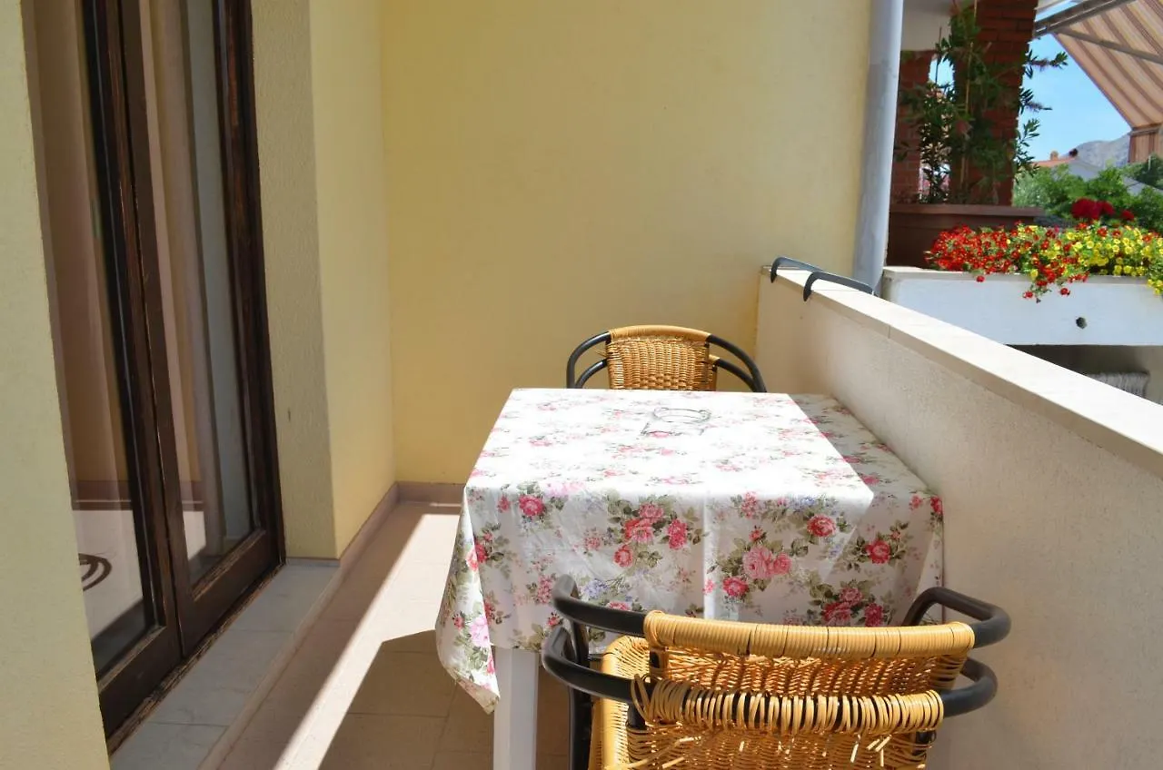 Vendégház Apartments & Rooms Dordic Baška